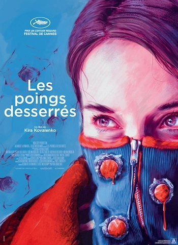 Les poings desserrés